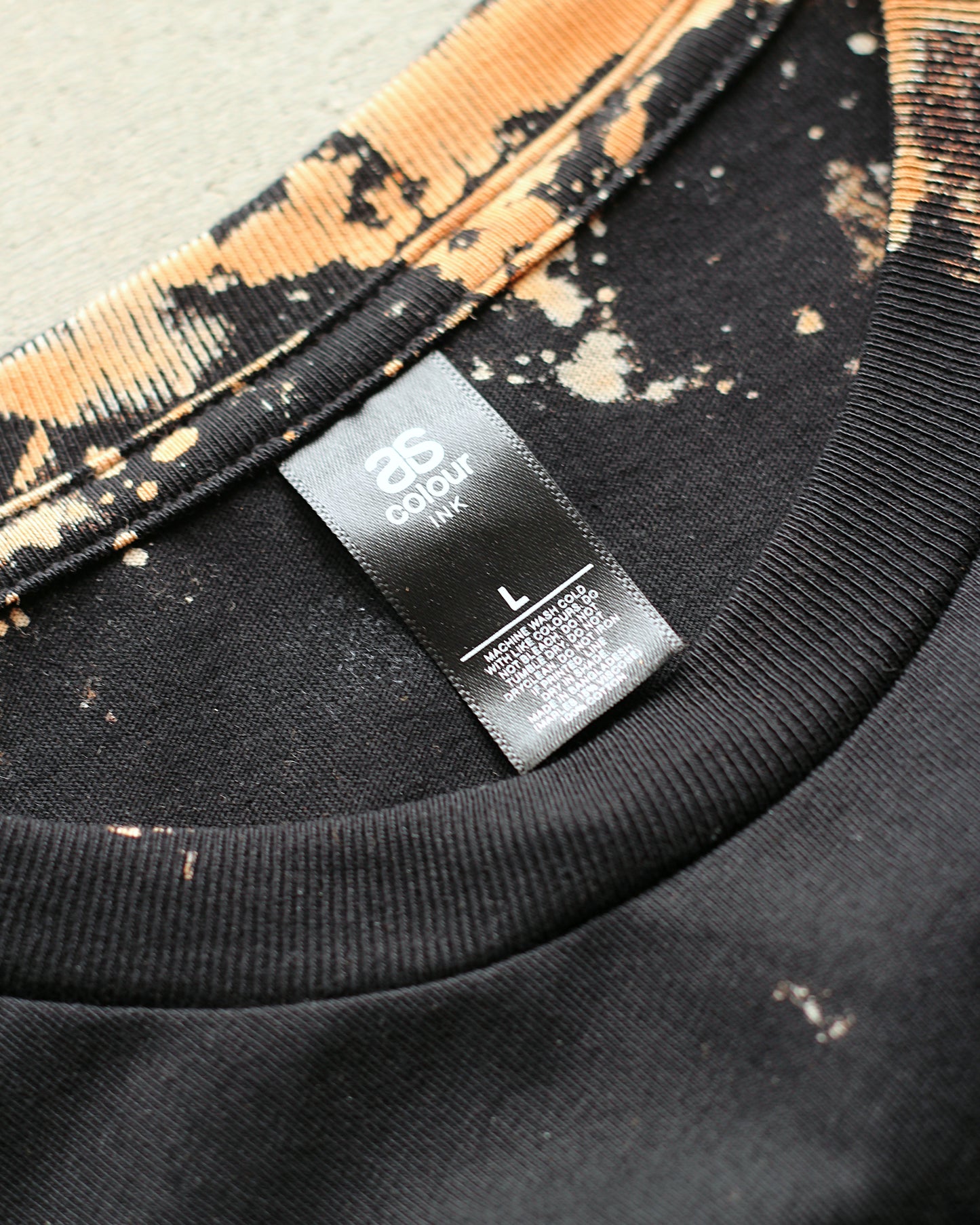 LOVERS Long sleeve acid wash T-shirt